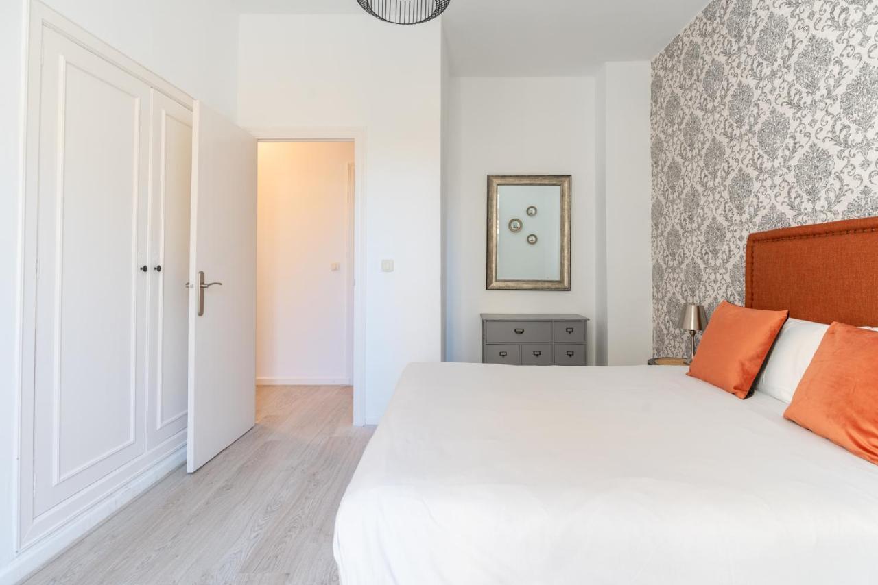 Apartments Ole - Tetuan Σεβίλλη Εξωτερικό φωτογραφία